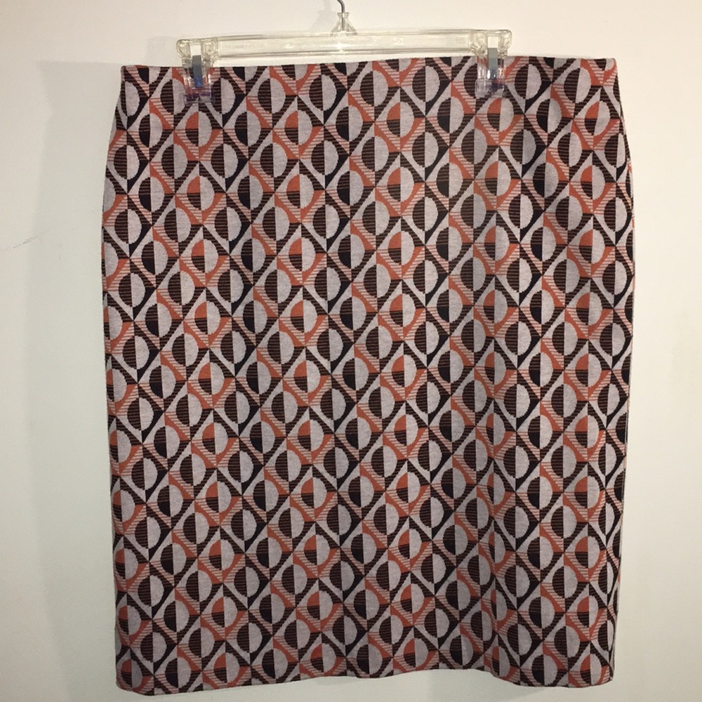 Fashionable Skirt by Nine West. Size 14